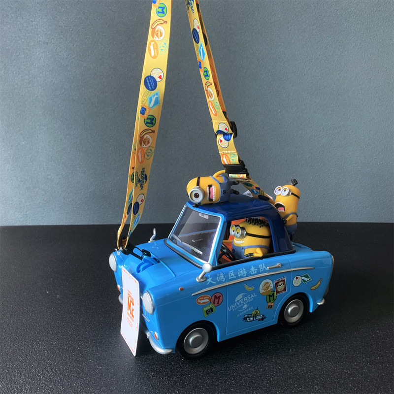 Snack Container Travel - Universal Studios Car Shaped Popcorn Bucket